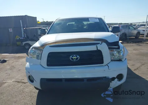 2009 Toyota Tundra Grade 5.7L V8 z USA, uszkodzony, nr VIN 5TFDW54129X085850